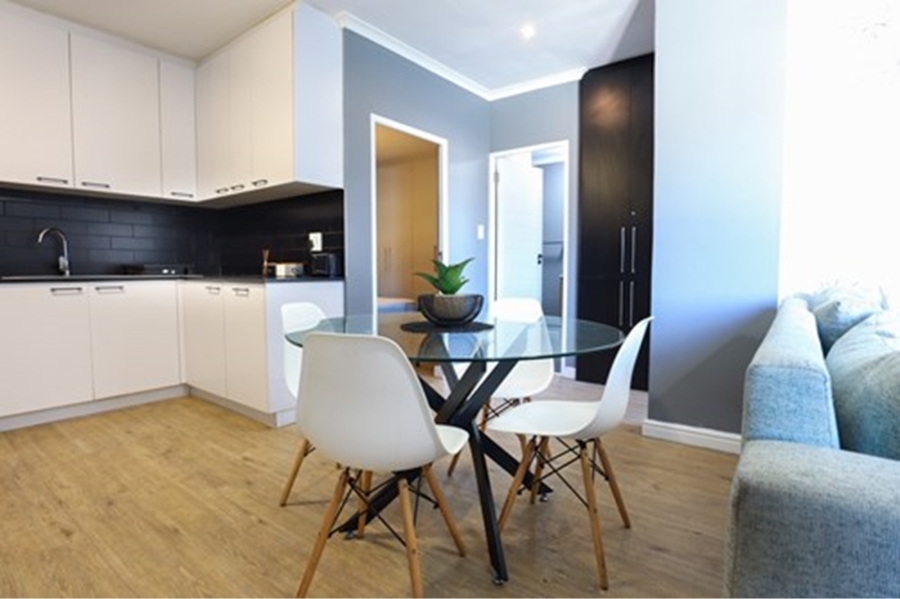 2 Bedroom Property for Sale in Bloubergrant Western Cape